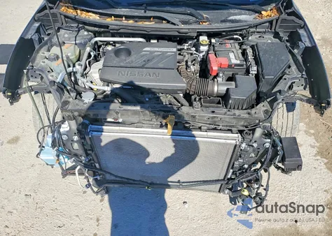 2022 Nissan Rogue Sv z USA, uszkodzony, nr VIN 5N1BT3BA2NC685692